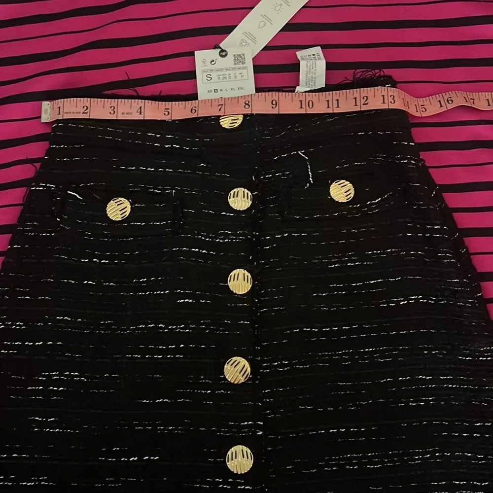 Zara Black Tweed Texture Gold Metallic Buttons Front Slit Midi Pencil Skirt - Picture 13 of 16